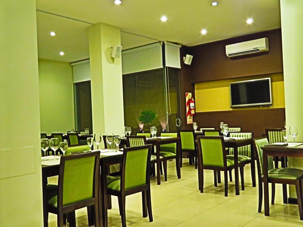 Grand Hotel Reconquista Ngoại thất bức ảnh
